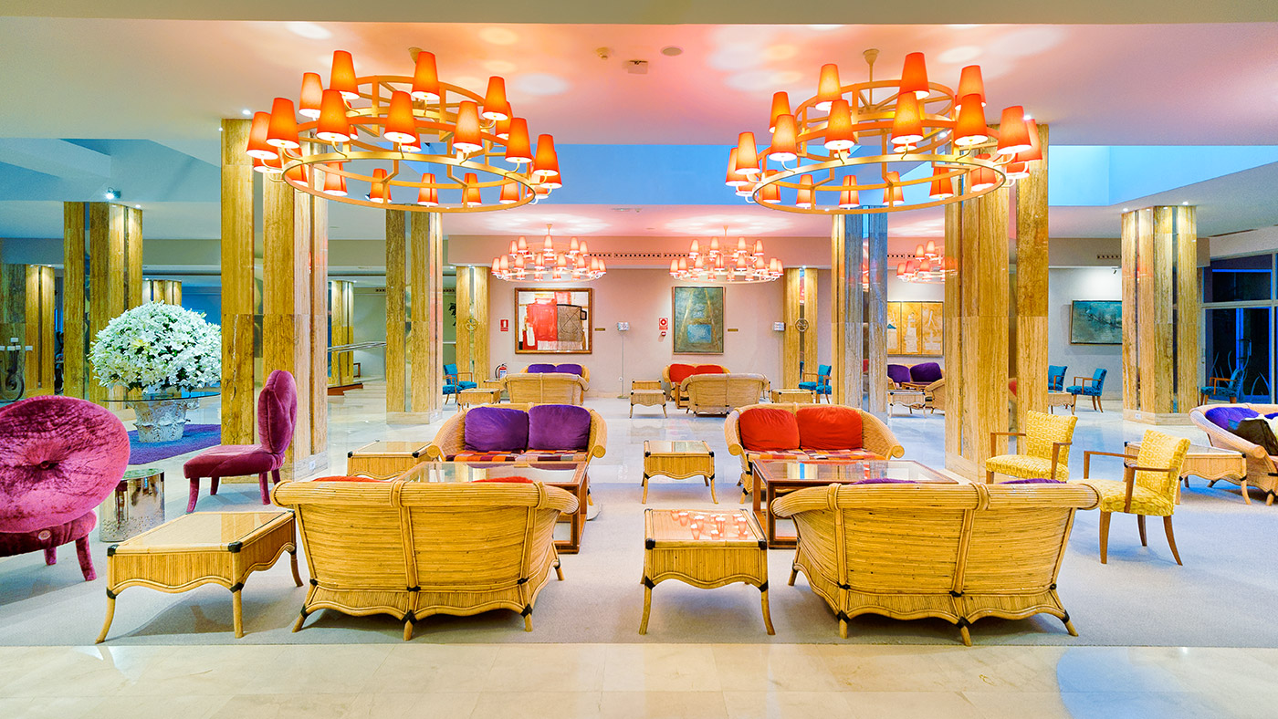 Nico-Trujillo -Circus vision - Hotel Reina Isabel